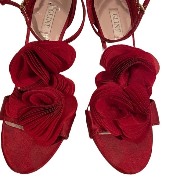 Glint Red Rosette High Heel Sandals – Size 6 - Picture 4 of 7